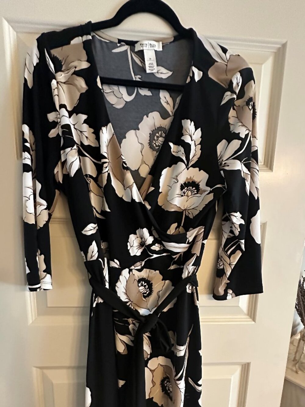 White House Black Market dress size 14